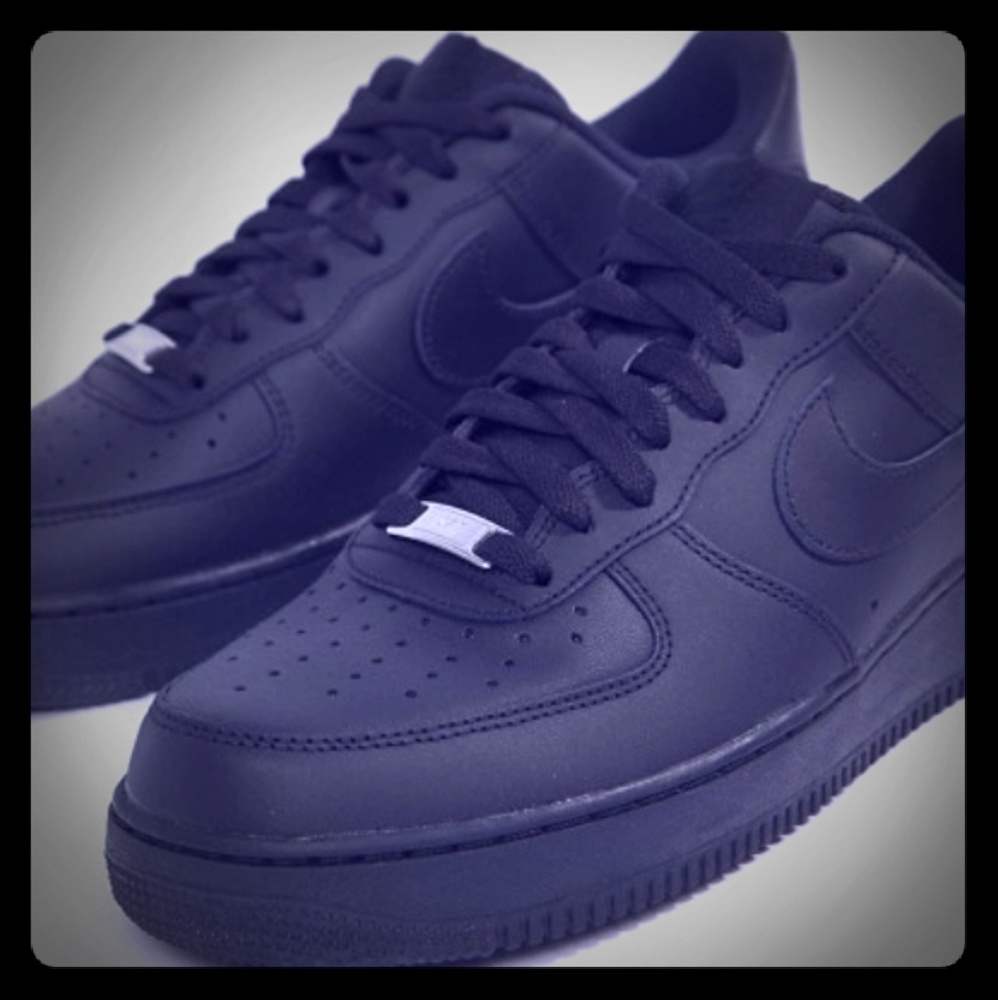 Black womans , Nike air force ones